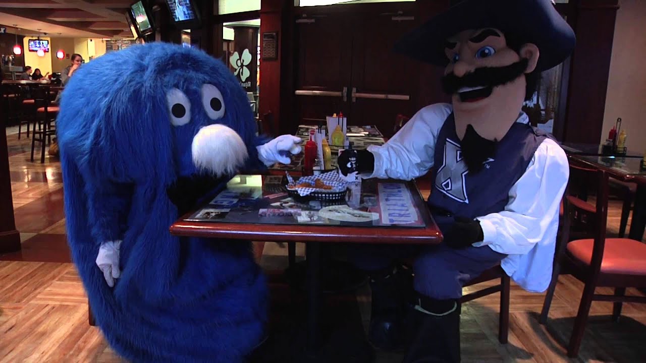Featured_Articles_Stadium_Giveaway_Xavier_Mascots Featured_Articles_Stadium_Giveaway_Xavier_Mascots