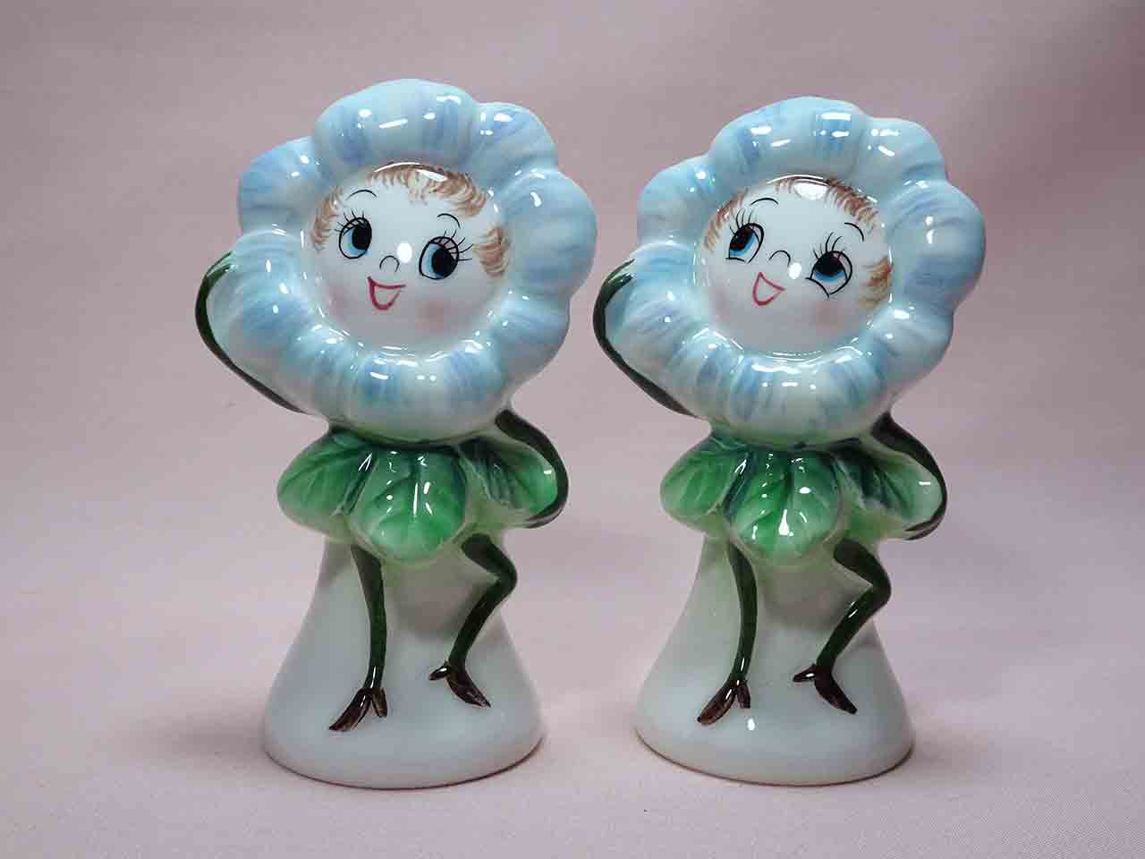 43853 Stick Figures PY poppies flowers anthropomorphic salt and pepper shakers