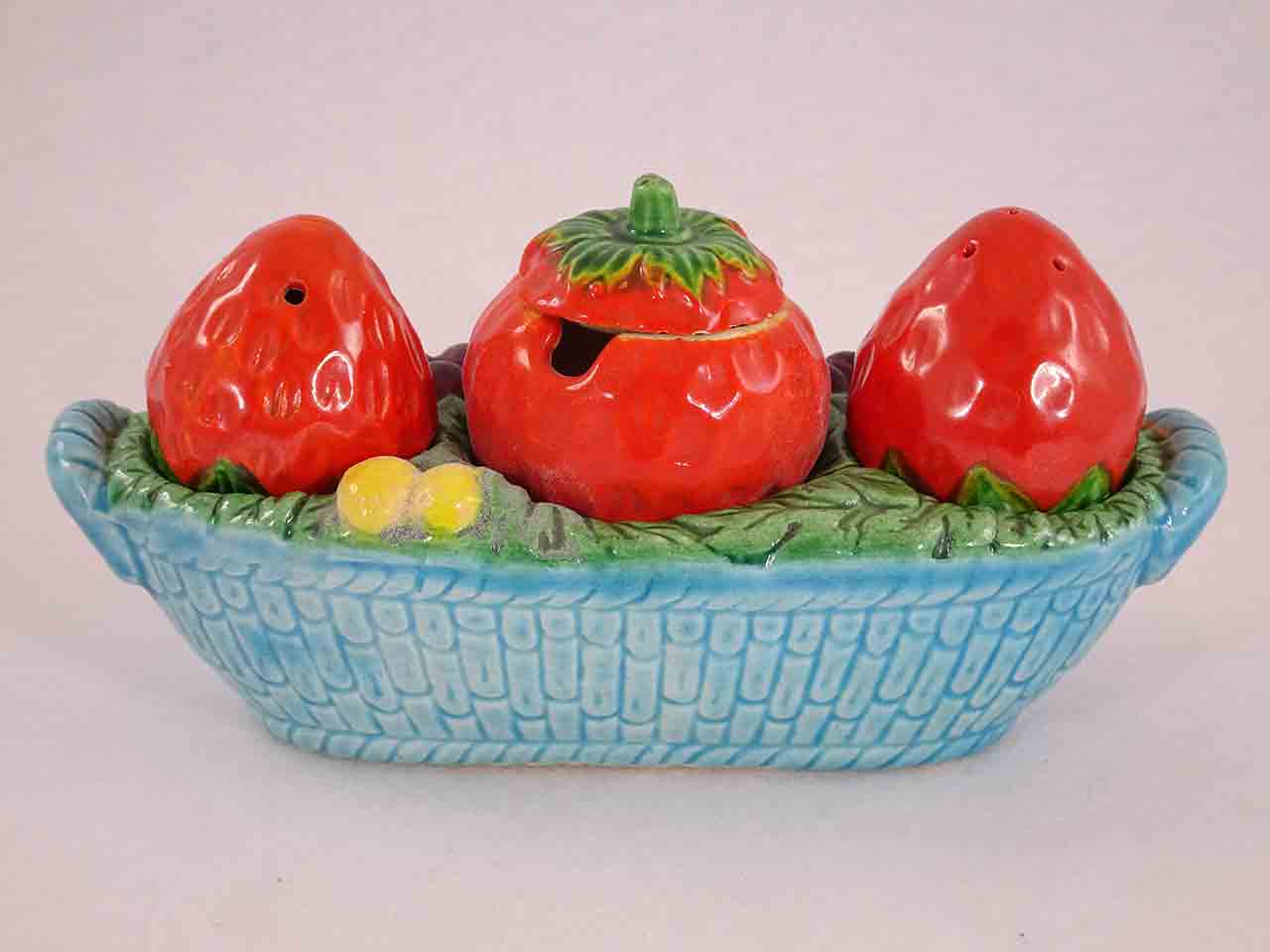 51369 Occupied Japan strawberry condiment salt and pepper shakers