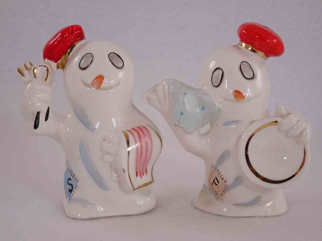 51990 Halloween vintage Japan ghosts in kitchen salt and pepper shakers