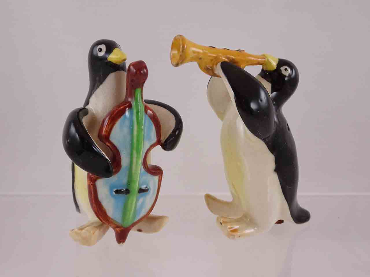 54481 Japan penguin band salt and pepper shakers