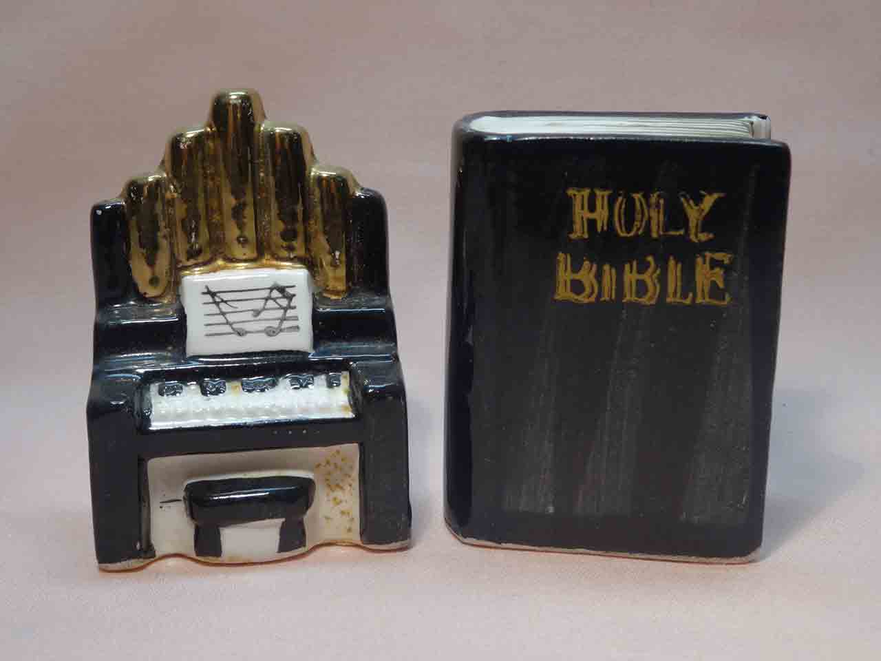 28527 Enesco Seven Days of the Week salt and pepper shakers series - Sunday bible & organ