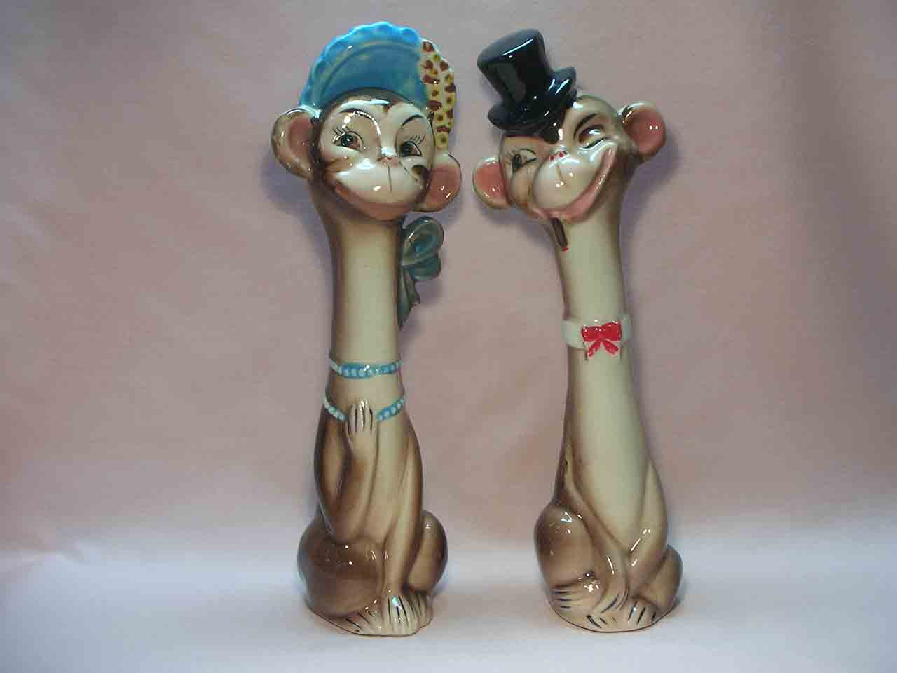 Tallboys monkey couple salt and pepper shaker