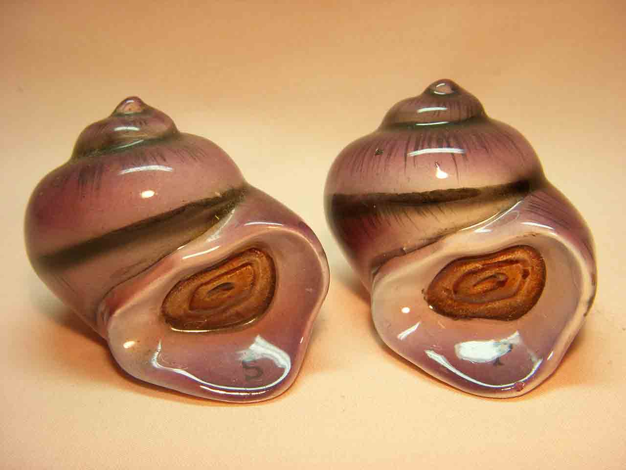 17738 PY sea shells salt and pepper shakers