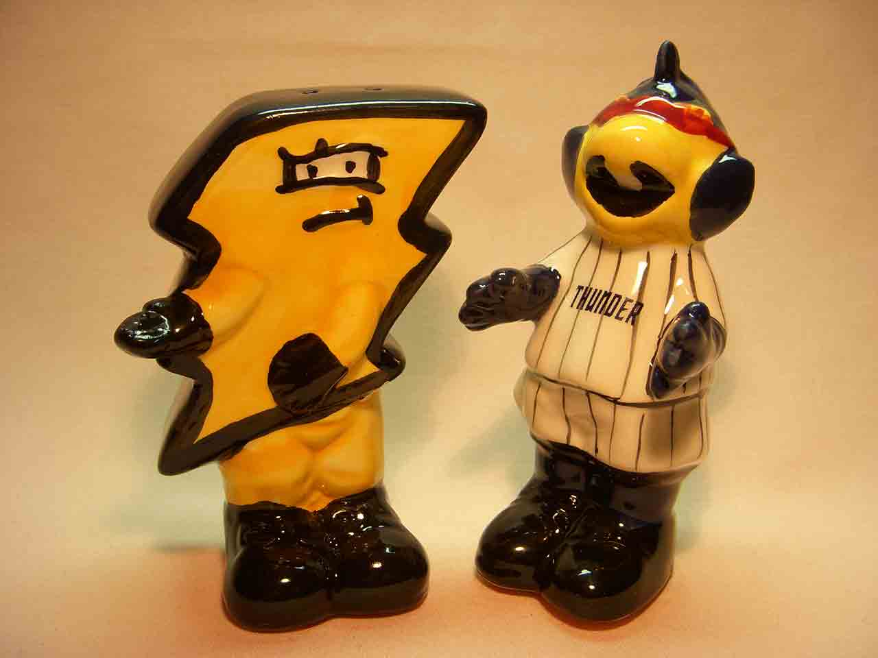 23513 Trenton Thunder mascots Boomer and Strike salt and pepper shakers