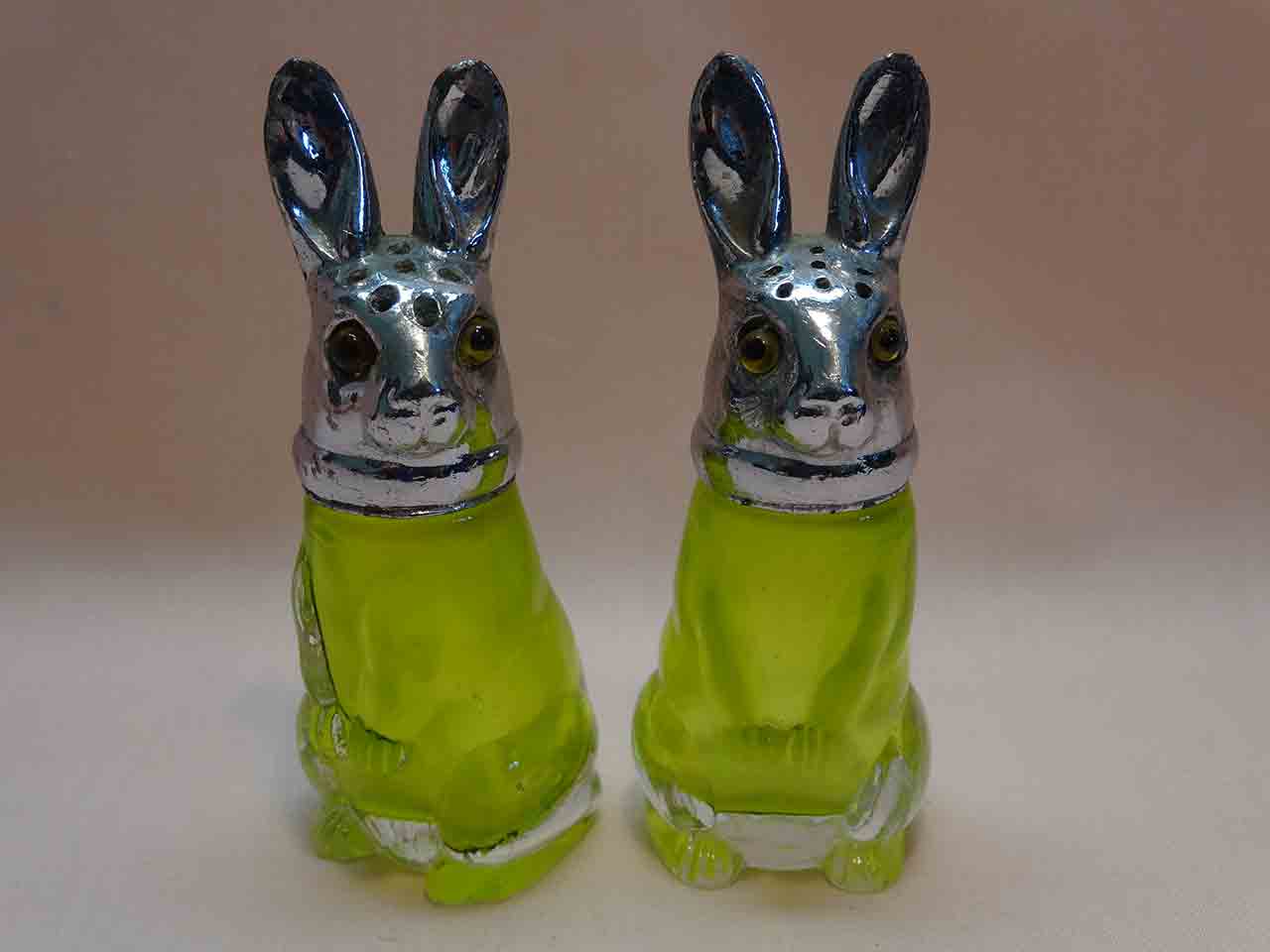 27099 Farber antique glass rabbit salt and pepper shakers